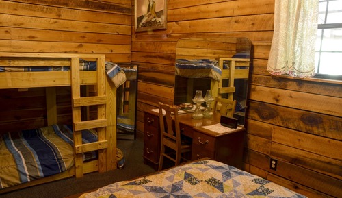 Cabin, 2 Bedrooms, Jetted Tub (Panther Creek Lodge)