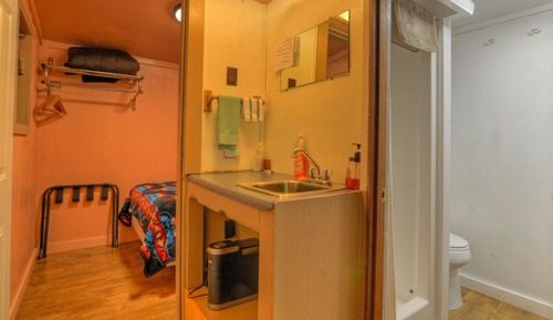 Cabin, 1 Bedroom (Fort Apache)