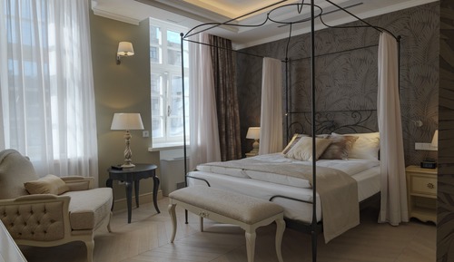 Deluxe Double Room, 1 Queen Bed, City View