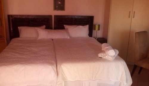 Economy Suite