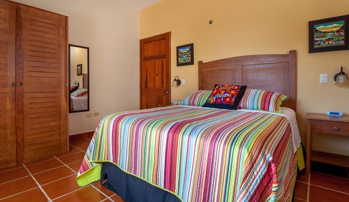 Deluxe House, 2 Bedrooms, Garden Area