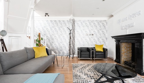House (3 Bedrooms)