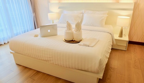 Standard Apartment with City View (A1121)