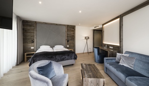 Deluxe Junior Suite