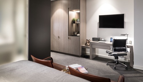Premier Room