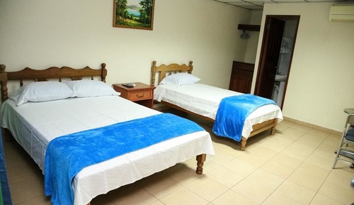 Triple Room