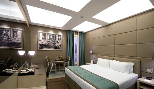 Classic Double Room