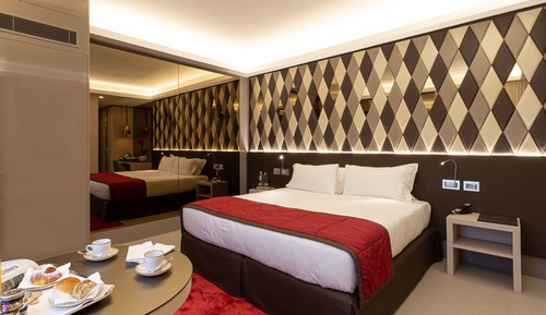 Exclusive Double or Twin Room (Luna)
