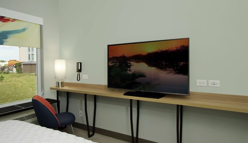 Room, 2 Queen Beds, Accessible (Hearing)