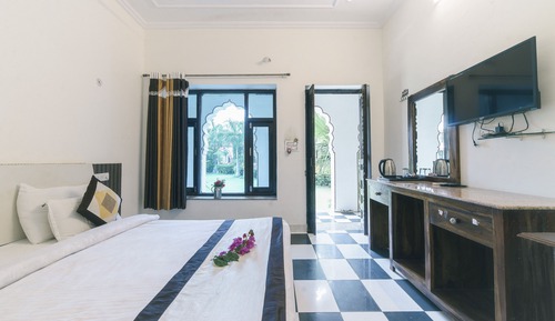 Standard Room (with AC)