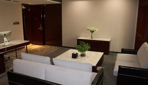 Premium Suite