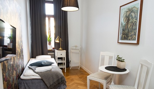 Single Room, Shared Bathroom