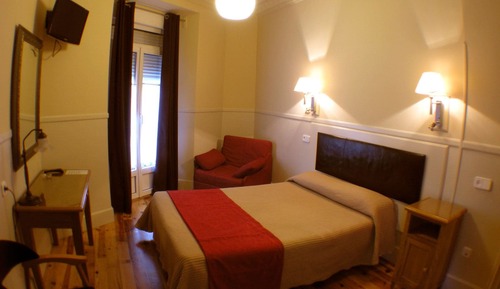 Twin Room, Balcony, City View