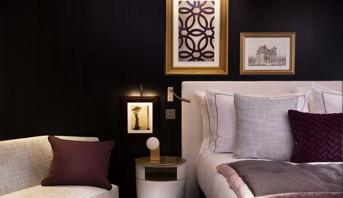 Boutique Room