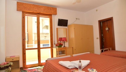 Triple Room, Balcony