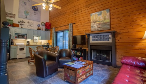 Duplex, 2 Bedrooms