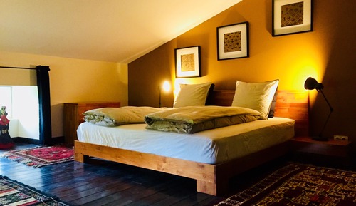 Deluxe Apartment, Private Bathroom, Mountain View