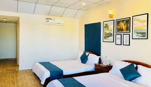 Superior Double or Twin Room, City View