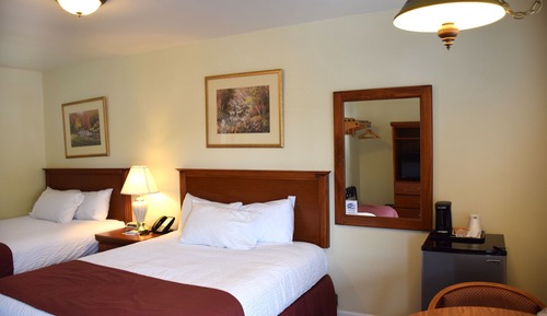 Standard Room, 2 Queen Beds, Non Smoking