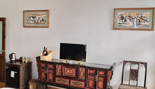 Family Room, Multiple Beds, River View