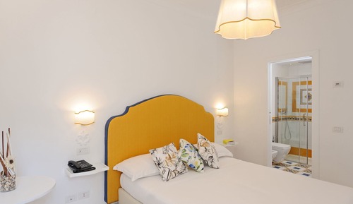 Classic Double Room