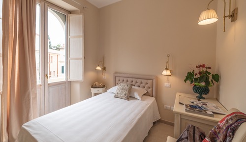 Superior Single Room