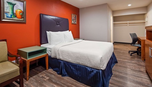 Standard Suite, 2 Queen Beds, Non Smoking, Refrigerator & Microwave