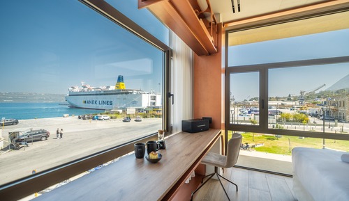 Oniros Executive Suite