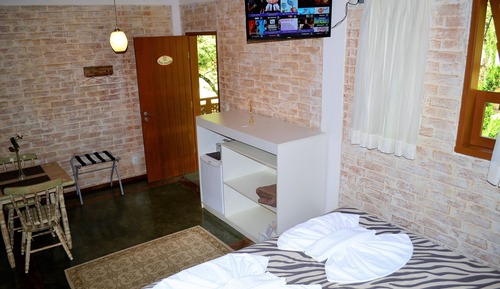 Comfort Suite, 1 Queen Bed, Bathtub, Garden Area