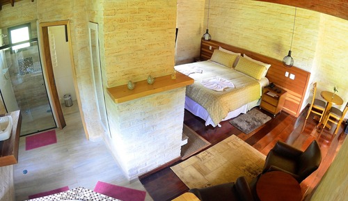 Deluxe Chalet, 1 King Bed, Hot Tub, Garden Area