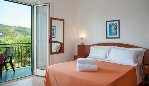Quadruple Room, Accessible