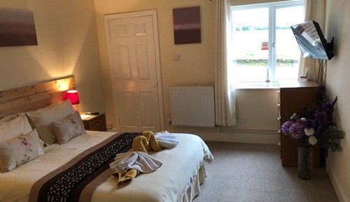 Double Room, Ensuite, Park View (Room 2)