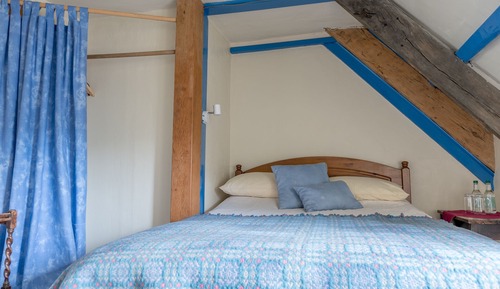 Room 7