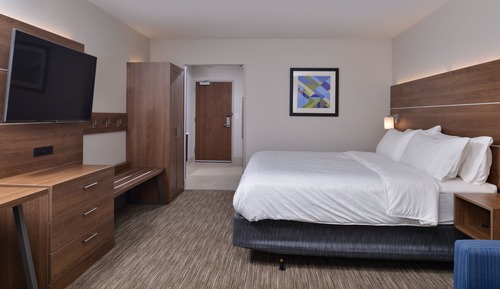 Standard Room, 1 King Bed