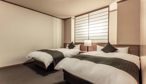 Japanese Style Room For 5 People, Shared Bathroom, Sea View