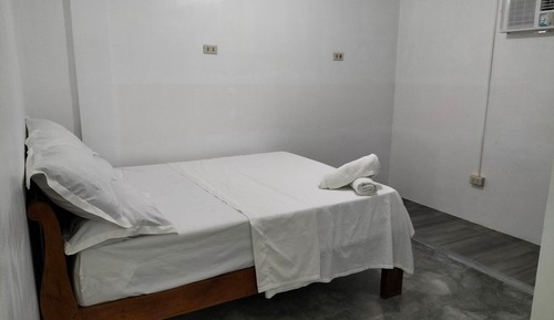 Basic Double Room