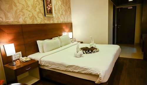 Executive Double Room, City View