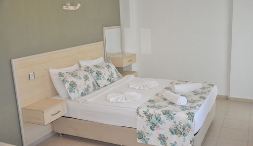 Standard Room, Garden View