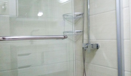 Basic Double Room, Shared Bathroom