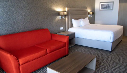 Deluxe Room, 1 King Bed