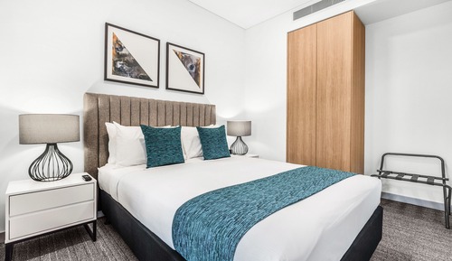 1 Bedroom Suite