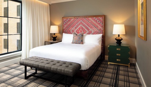 Junior Suite, 1 King Bed, Corner