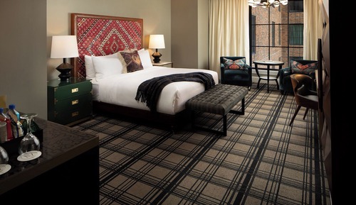 Premium Room, 1 King Bed, Mobility Accessible