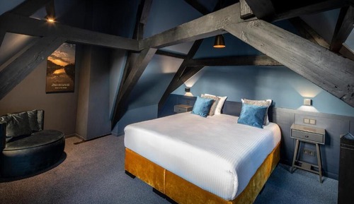 Signature Loft