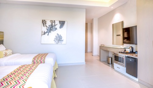 Family Twin Room