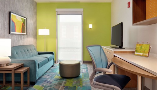 Suite, 1 King Bed, Accessible, Bathtub