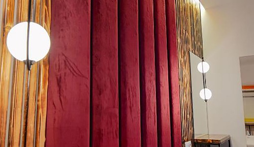 Deluxe Double Room, 1 King Bed, Pool View