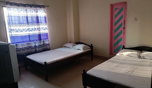 City Triple Room