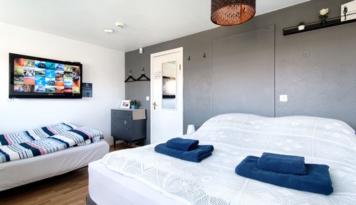 Economy Quadruple Room, Shared Bathroom