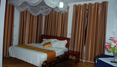 Deluxe Single Room